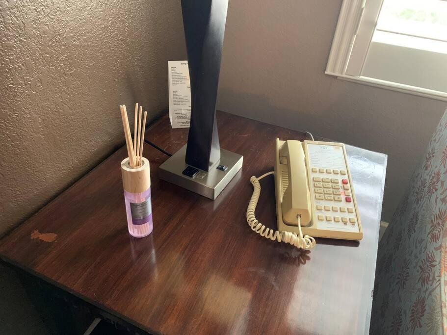 Perfect Place Suite Apt 2 Queen Beds FREE Parking
