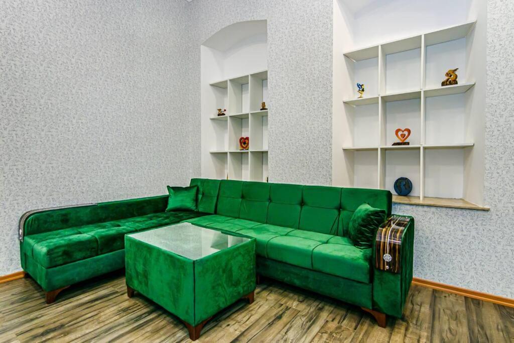 City Centre DeLuxe Apartment