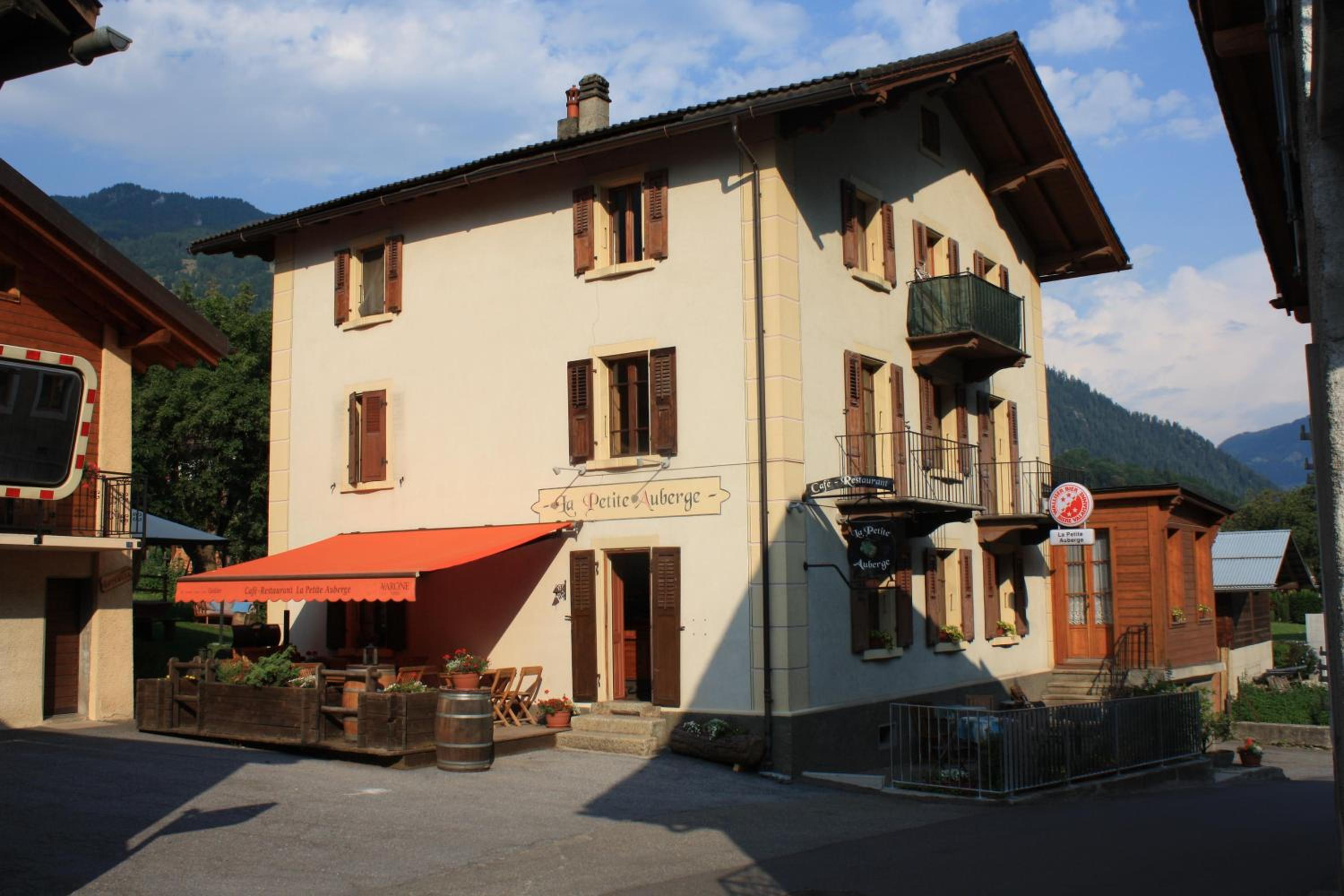 La Petite Auberge