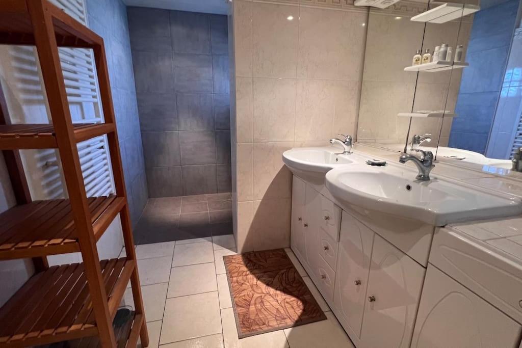 Maison chaleureuse, Orly, Paris