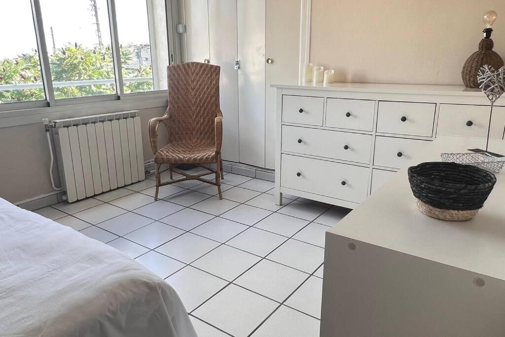 Maison chaleureuse, Orly, Paris