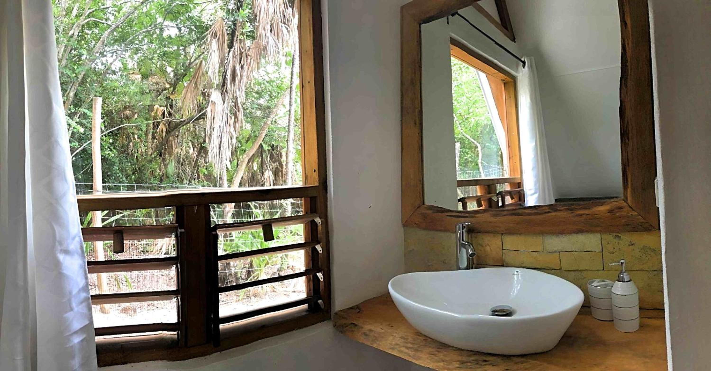 Kin Resort Lodge
