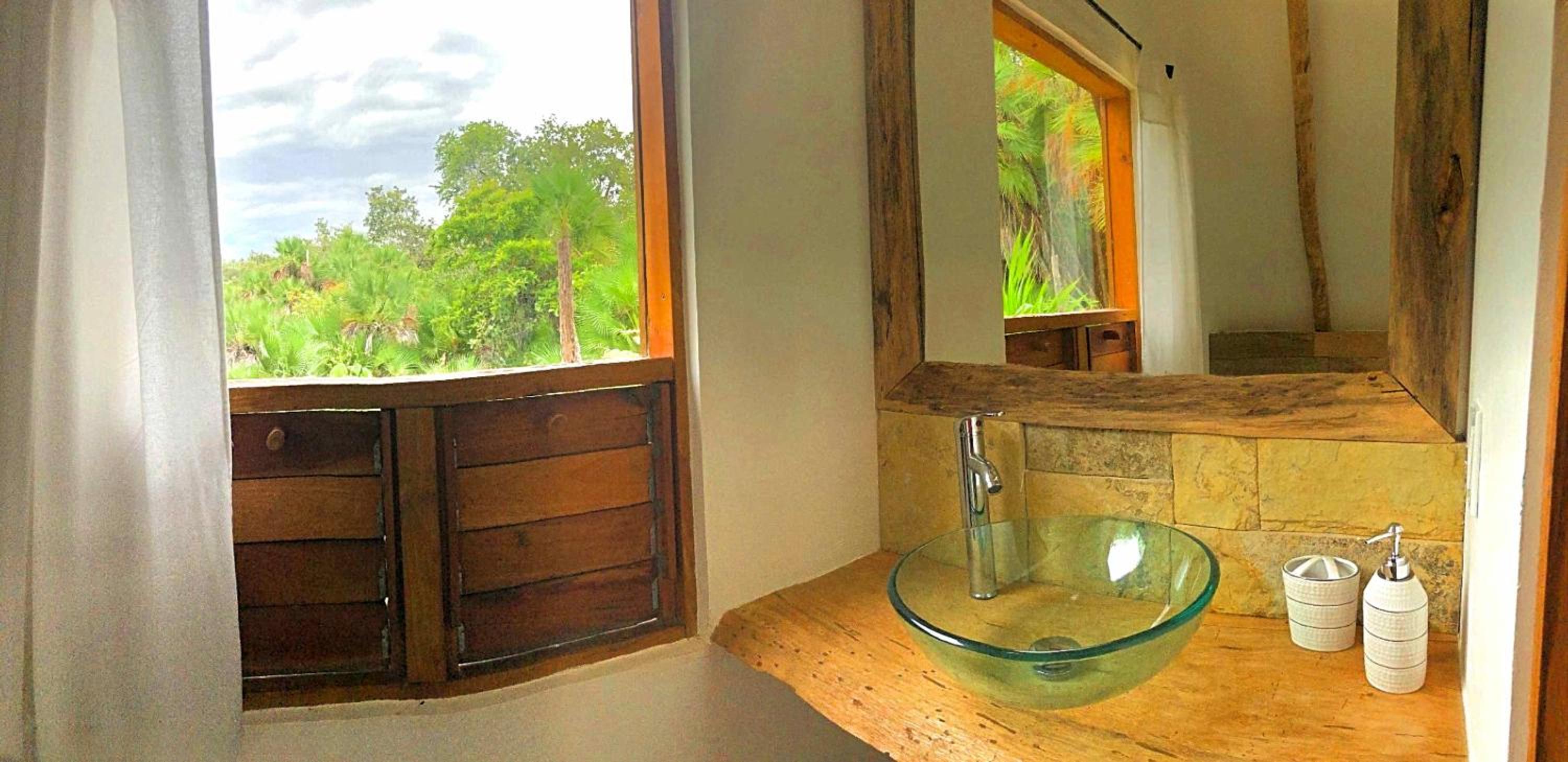 Kin Resort Lodge