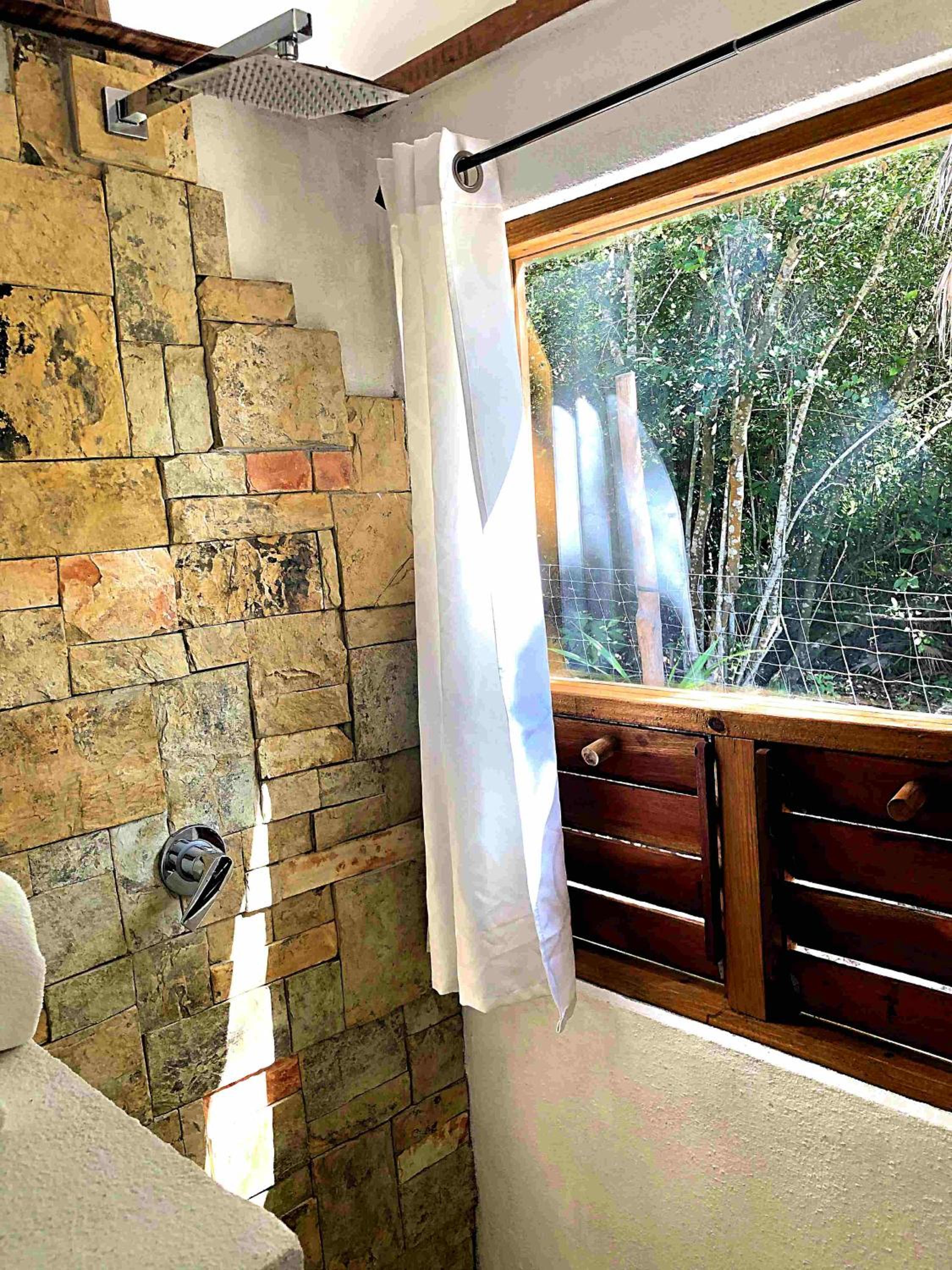 Kin Resort Lodge