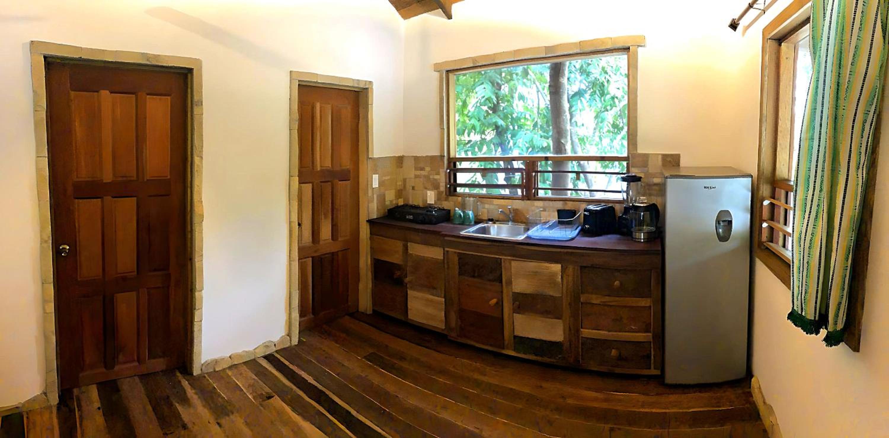 Kin Resort Lodge