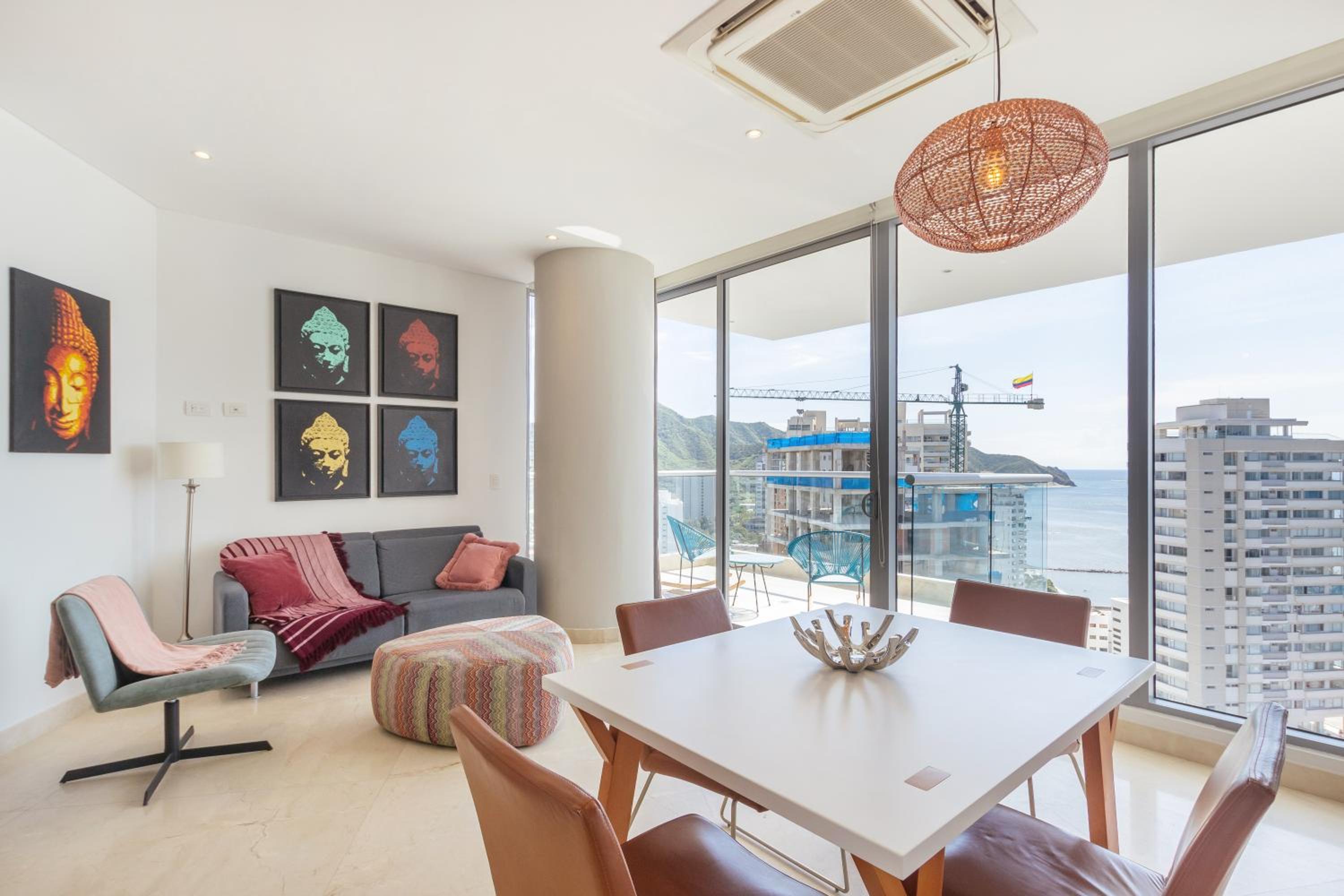 Apartasuite Exclusiva Frente al Mar en Grand Marina