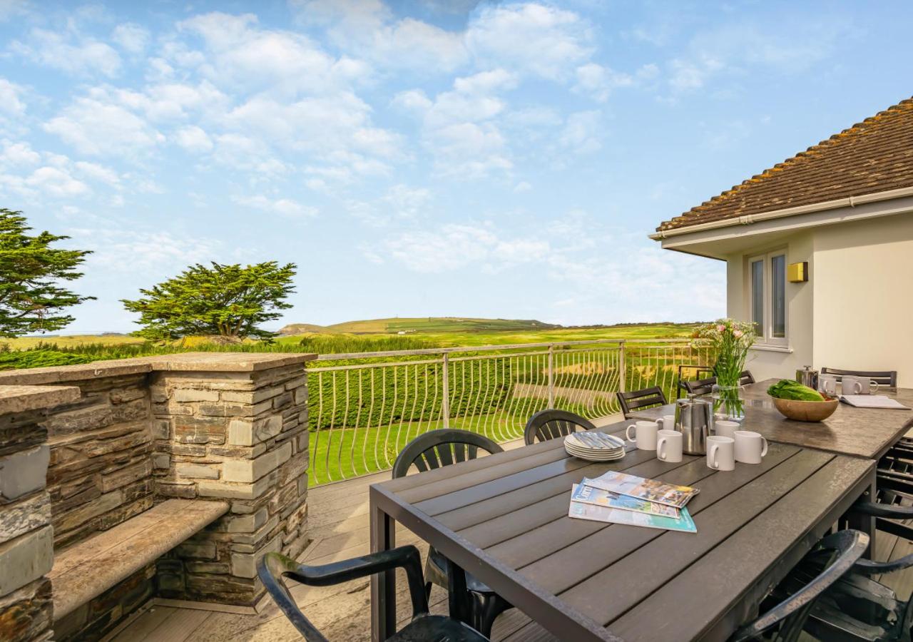 6 Bed in Padstow oc-p00006