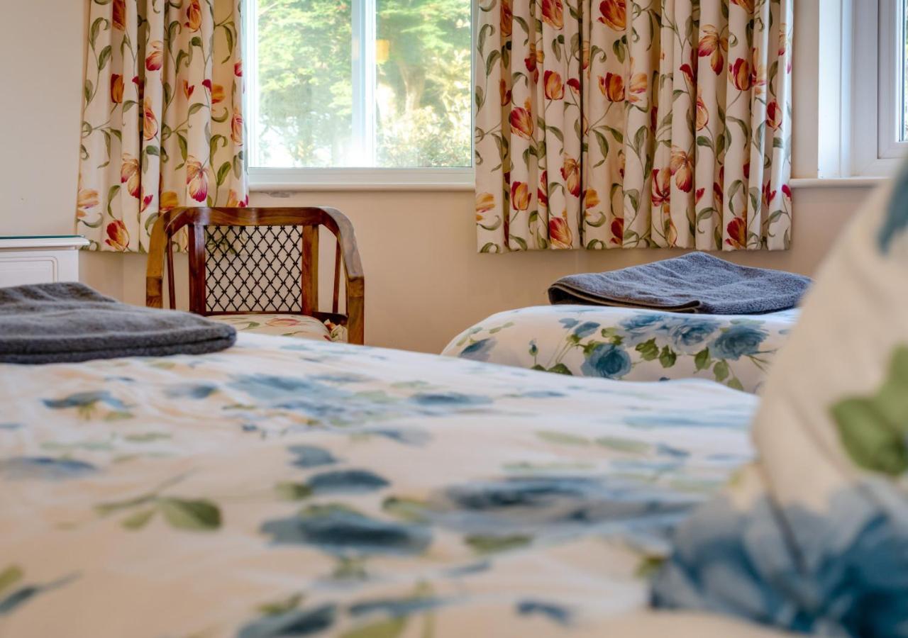6 Bed in Padstow oc-p00006
