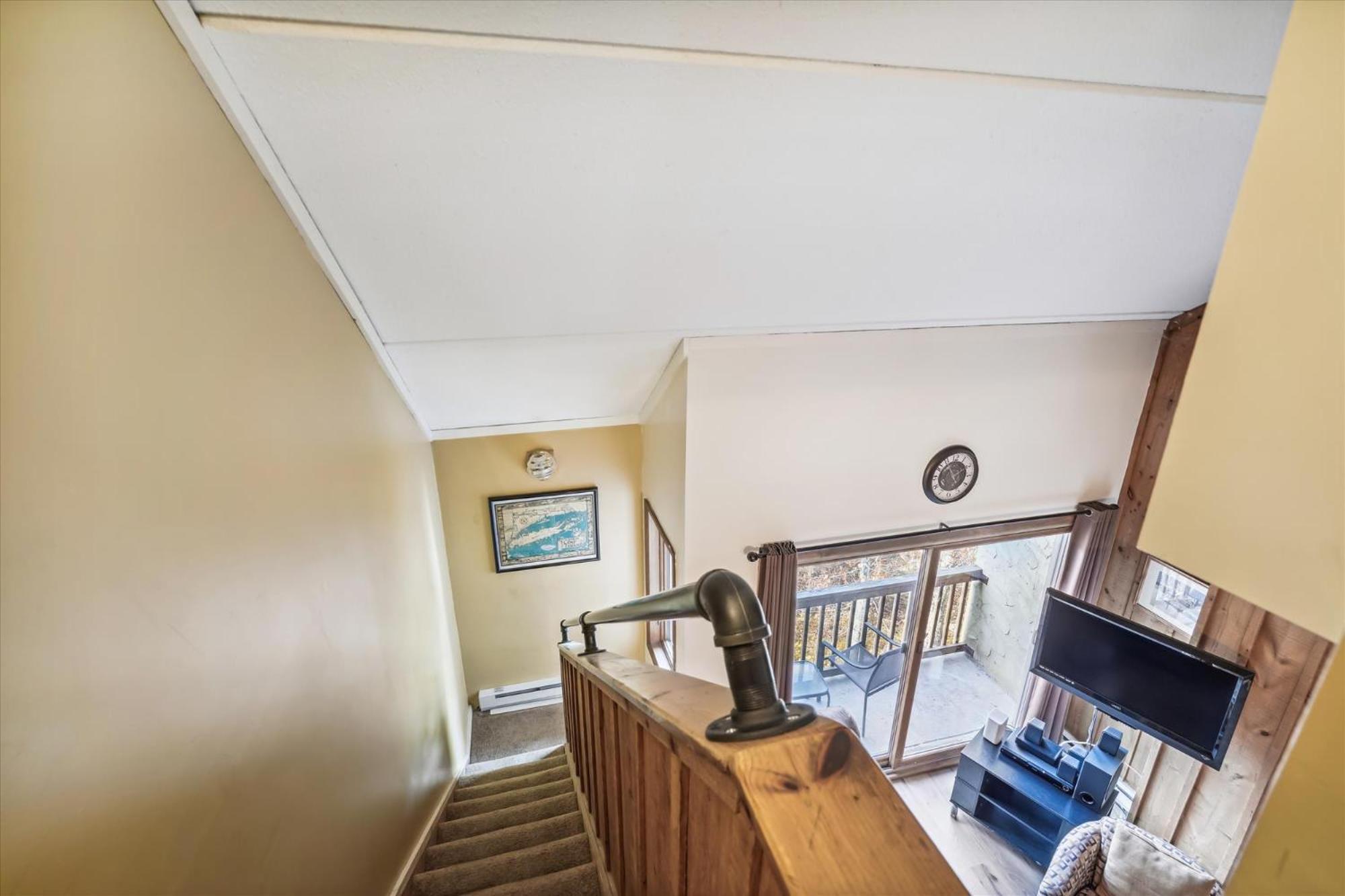 Shuttle to Slopes and ski home to this cozy three bedroom condo Whiffletree G8 view 3