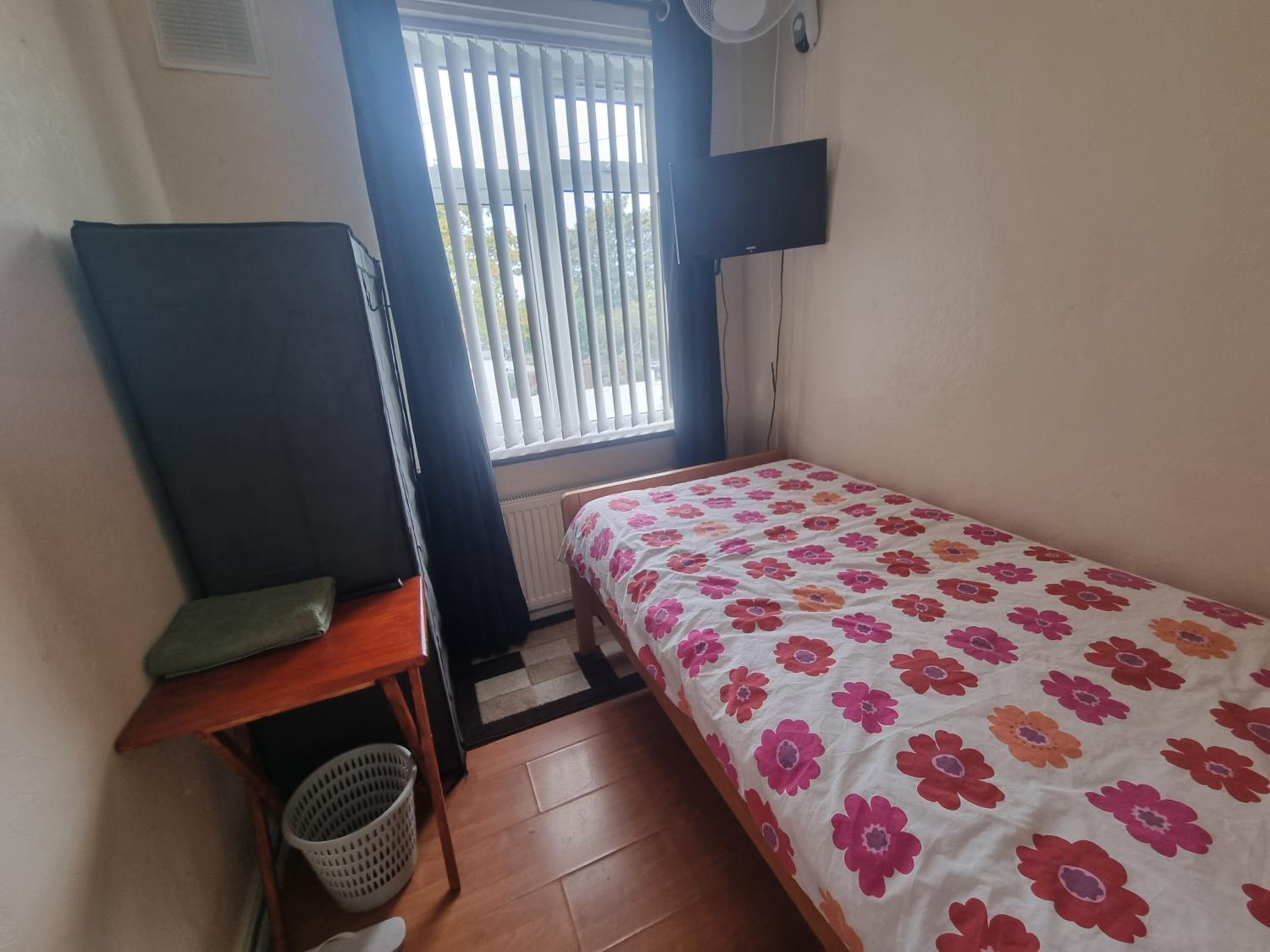 Private Rooms in London,