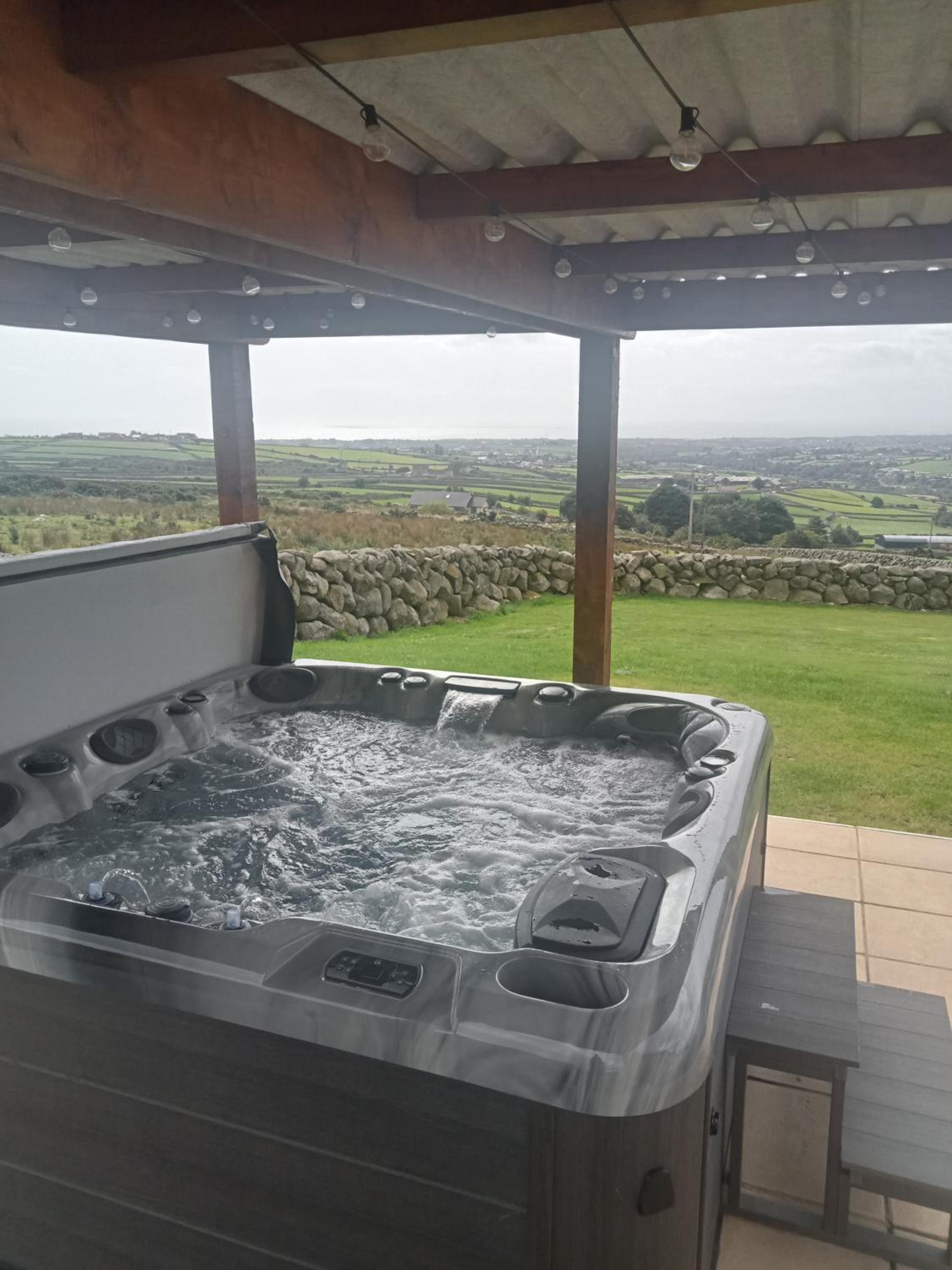 Binnian View