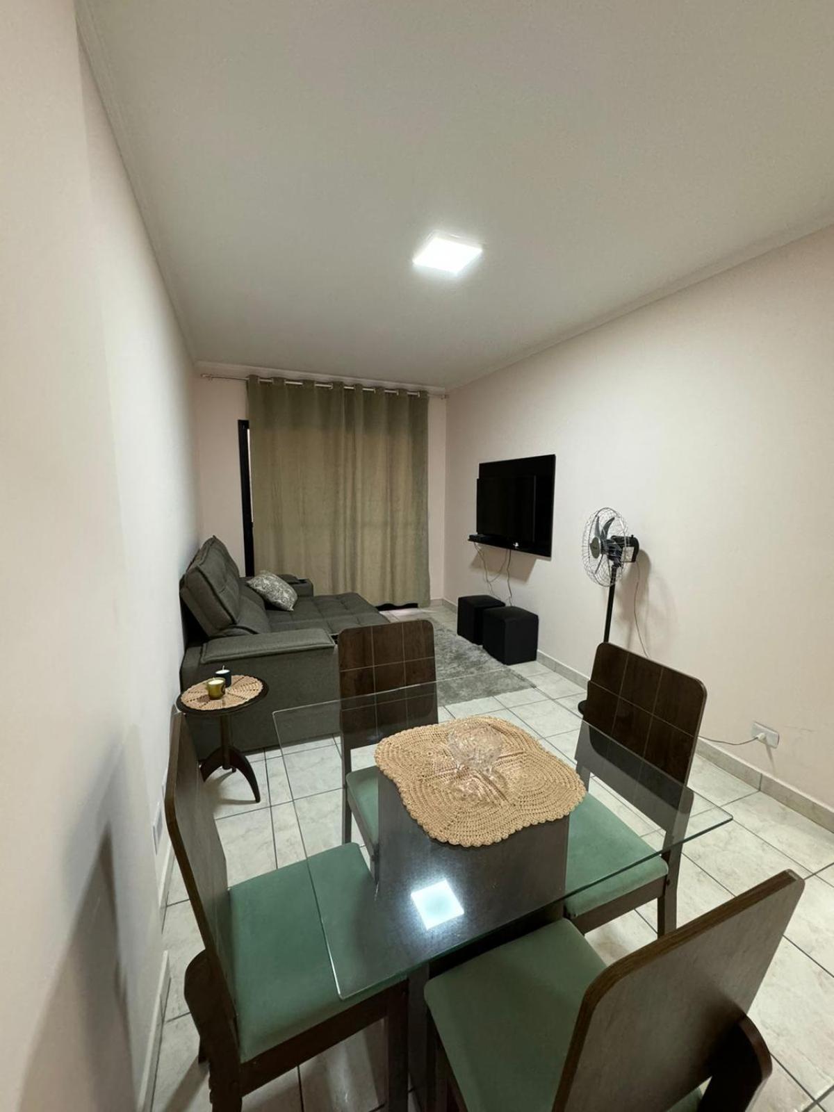 Apartamento frente ao mar - Guilhermina