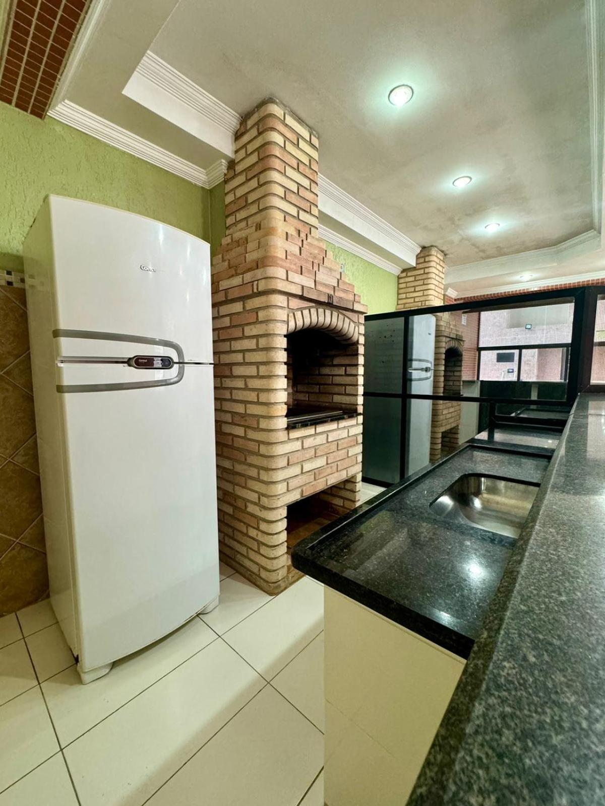 Apartamento frente ao mar - Guilhermina