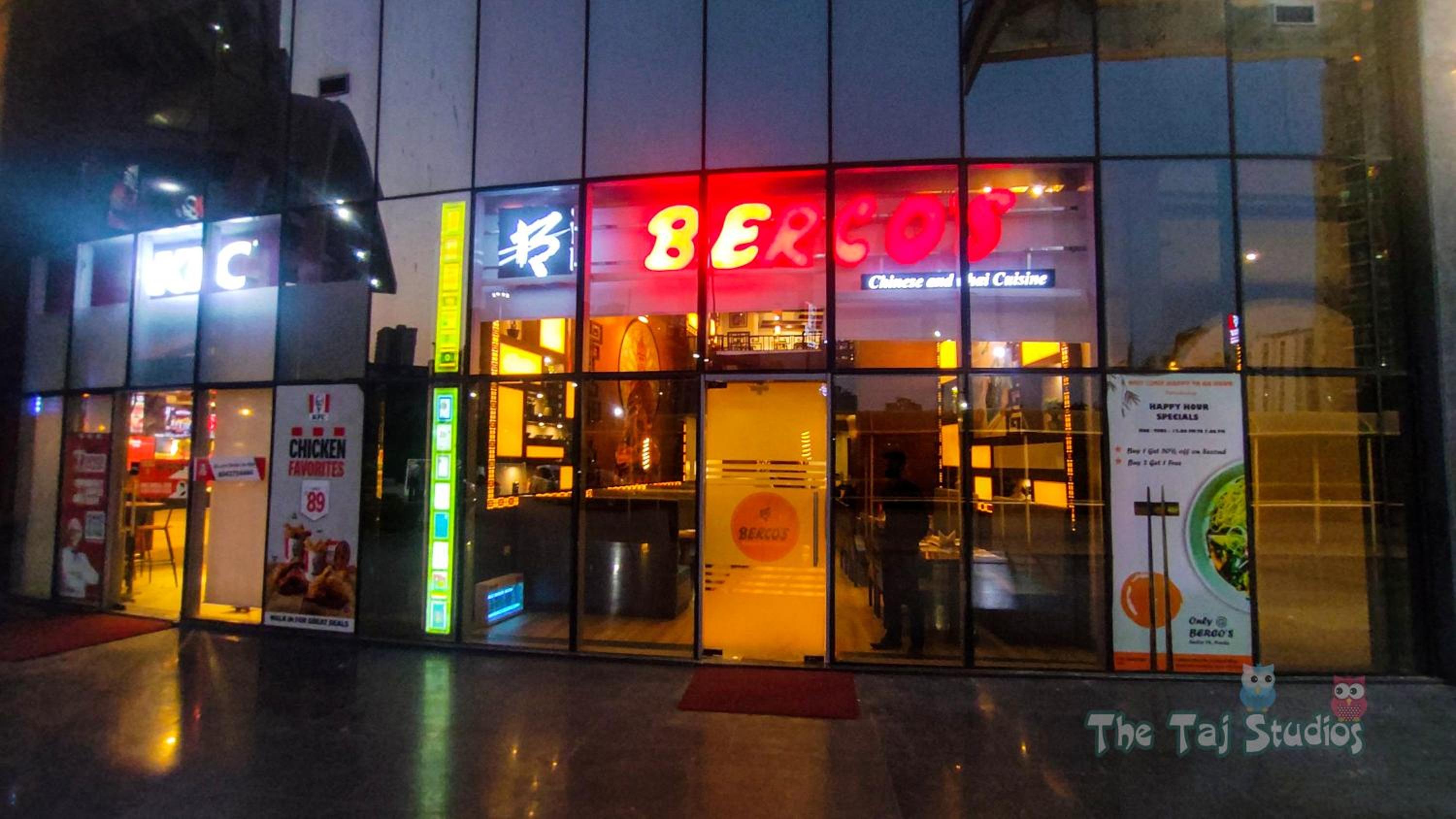 Taj Studios - Luxury Suits at North Eye, Central Noida #WiFi #Parking #Balcony #Independent by GHUMLOO-COM #CPHI & PMEC India 2024 #Expo #Pari #Pharma view 3