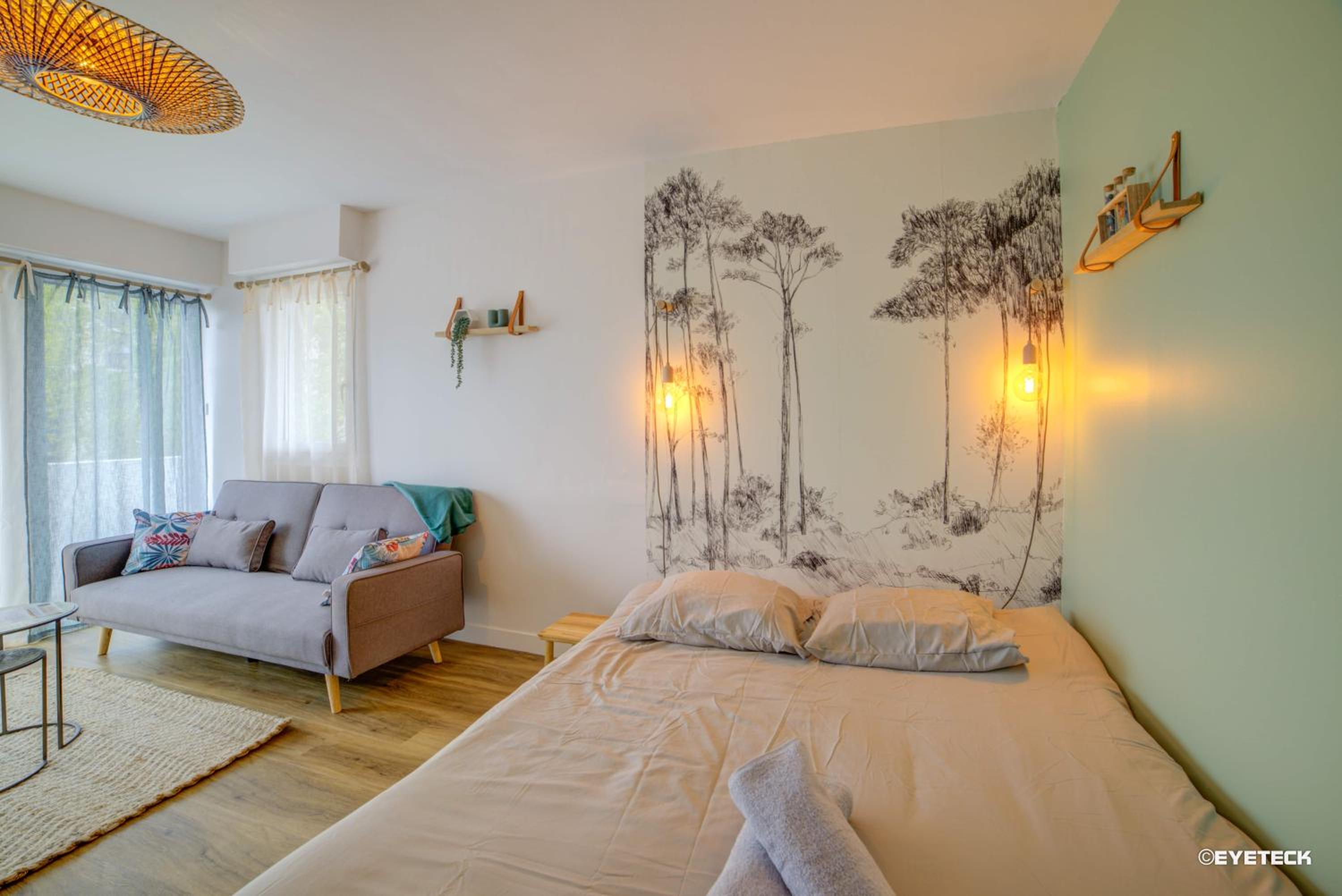 Bel aparté, design, proche domaine universitaire Turly