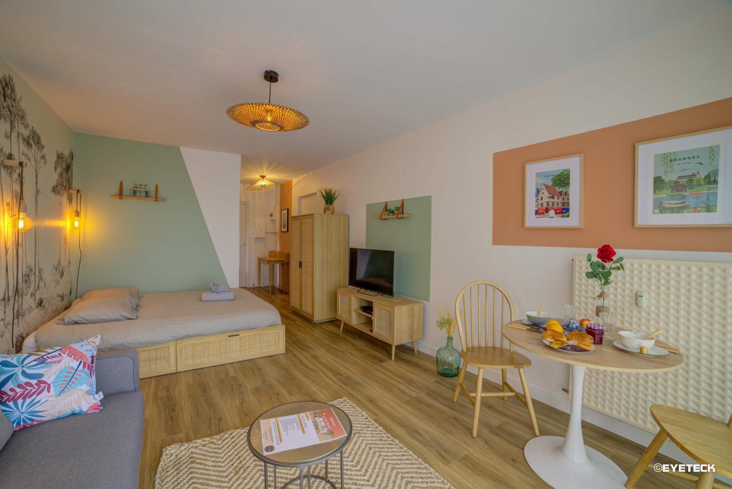 Bel aparté, design, proche domaine universitaire Turly