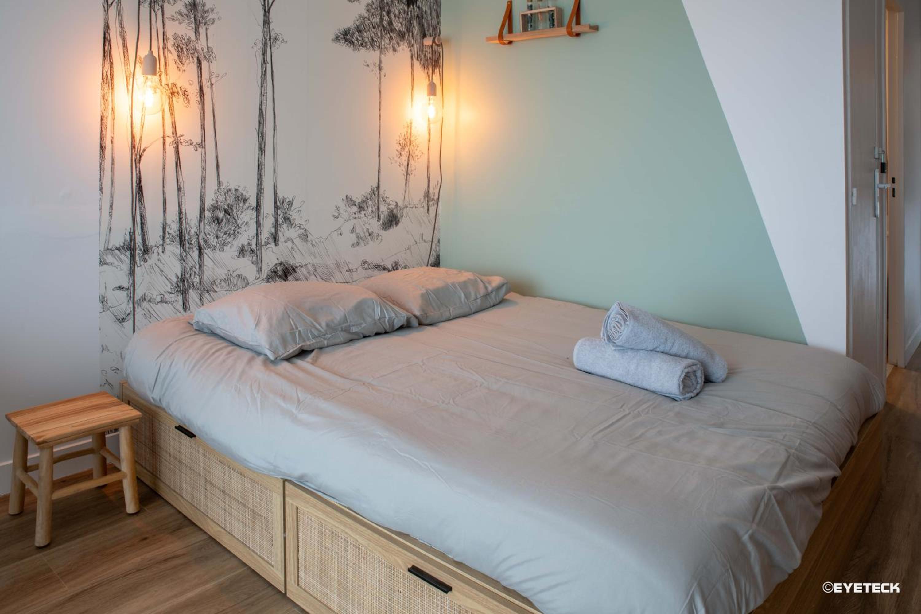 Bel aparté, design, proche domaine universitaire Turly