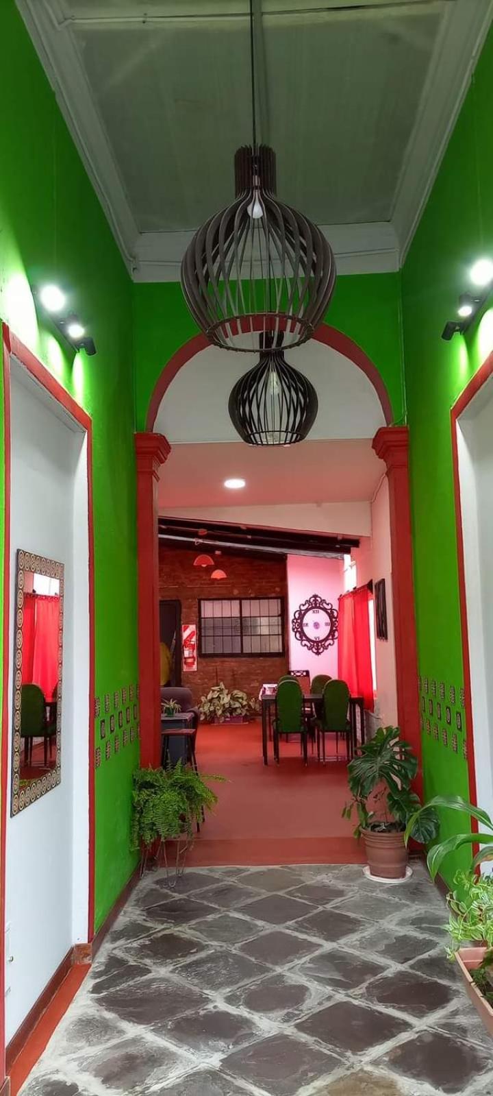 La Borgoña (Hostal)