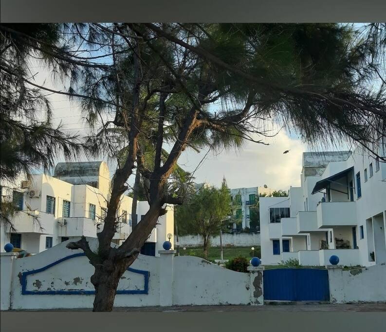 Paraiso frente ao mar, réplica de uma vila grega!