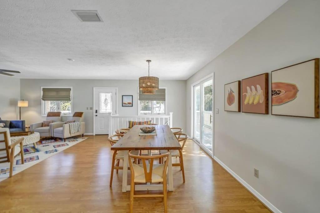 Easy walk to Laguna Beach/ Perfect for families view 4