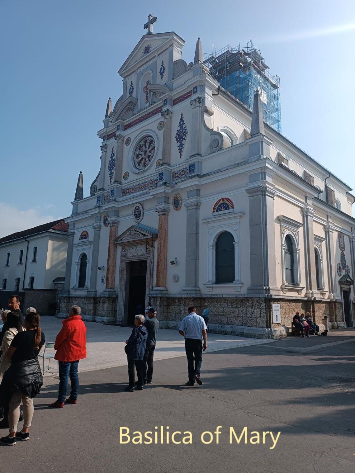 Photo 45