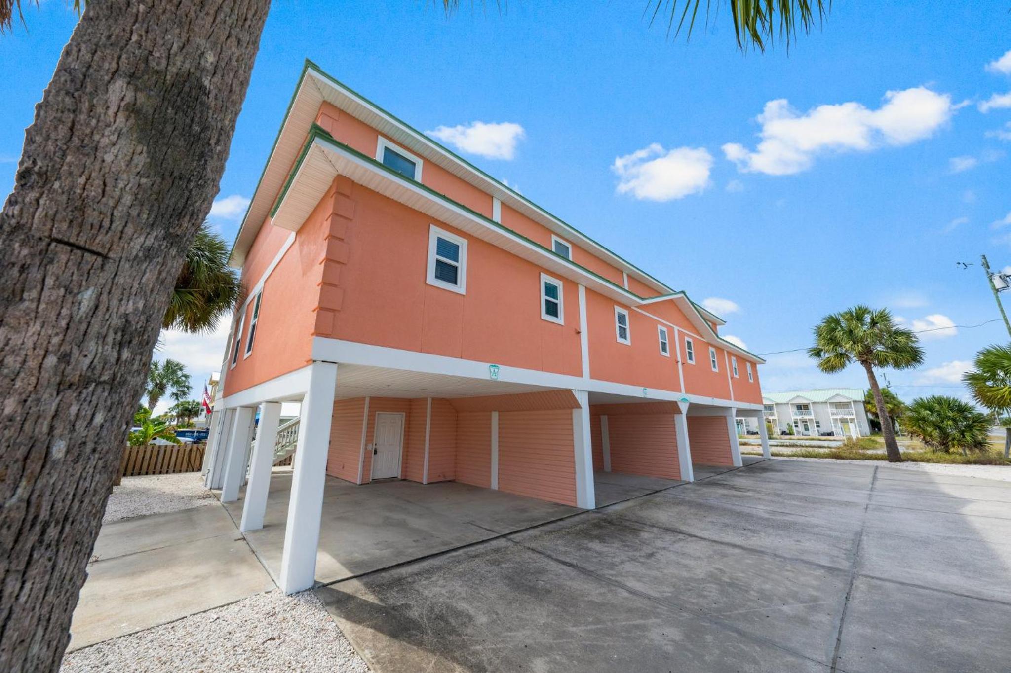 Sand Buckets Unit A, Ocean View Beach Townhouse