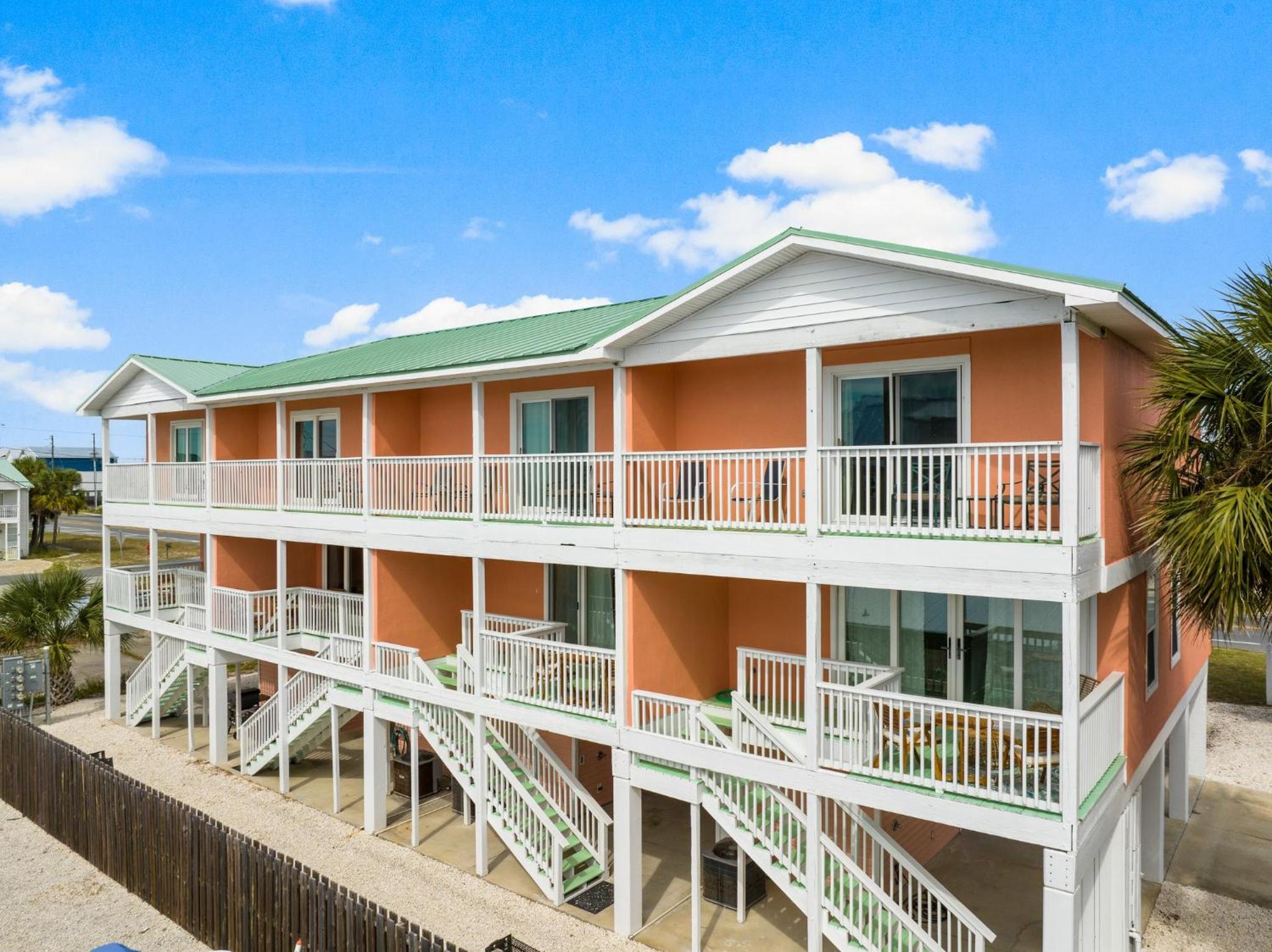 Sand Buckets Unit A, Ocean View Beach Townhouse