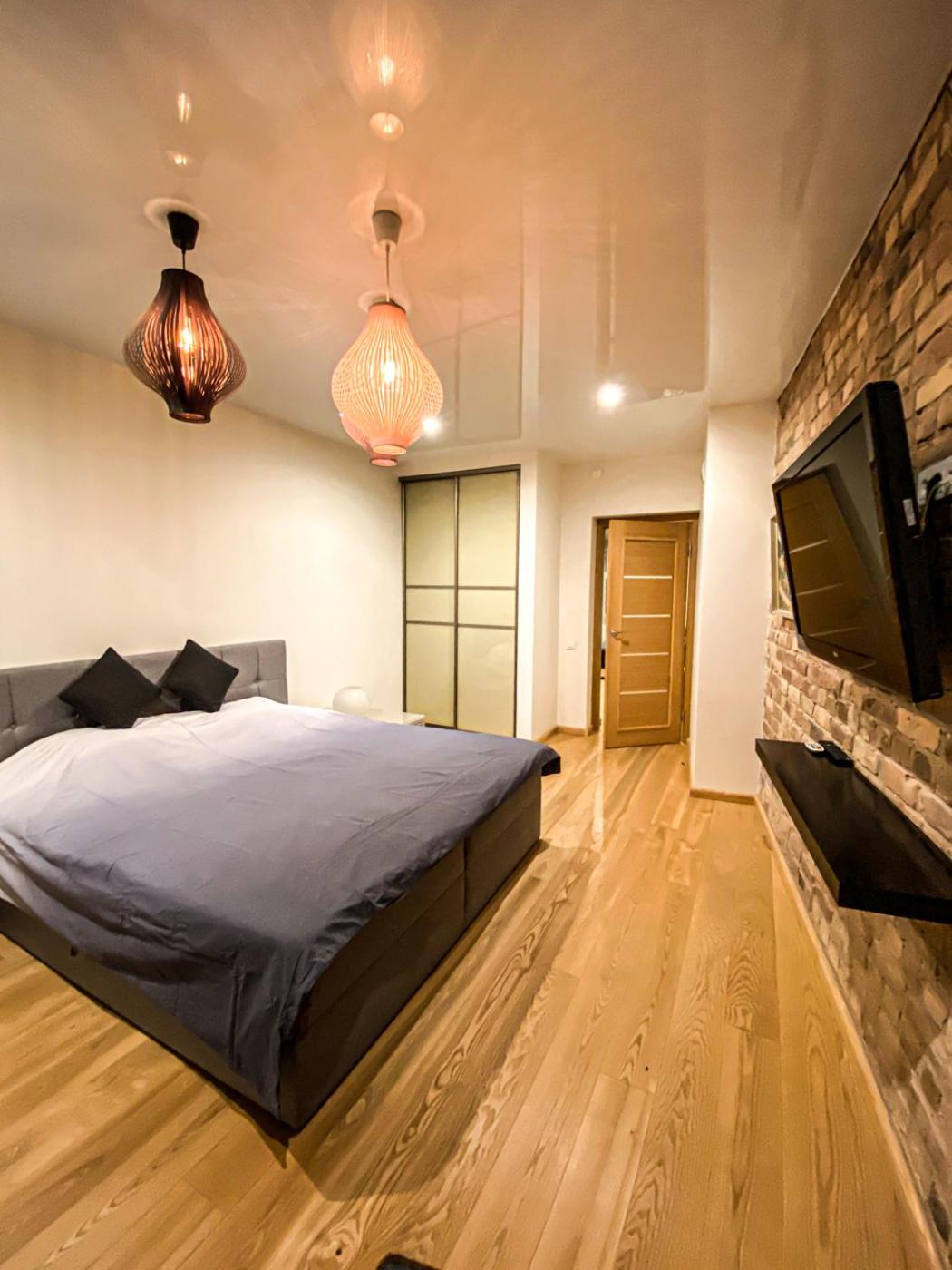 5th Floor Apartment 24h SELF CHECK-in PRIVAT FREE PARKING view 3