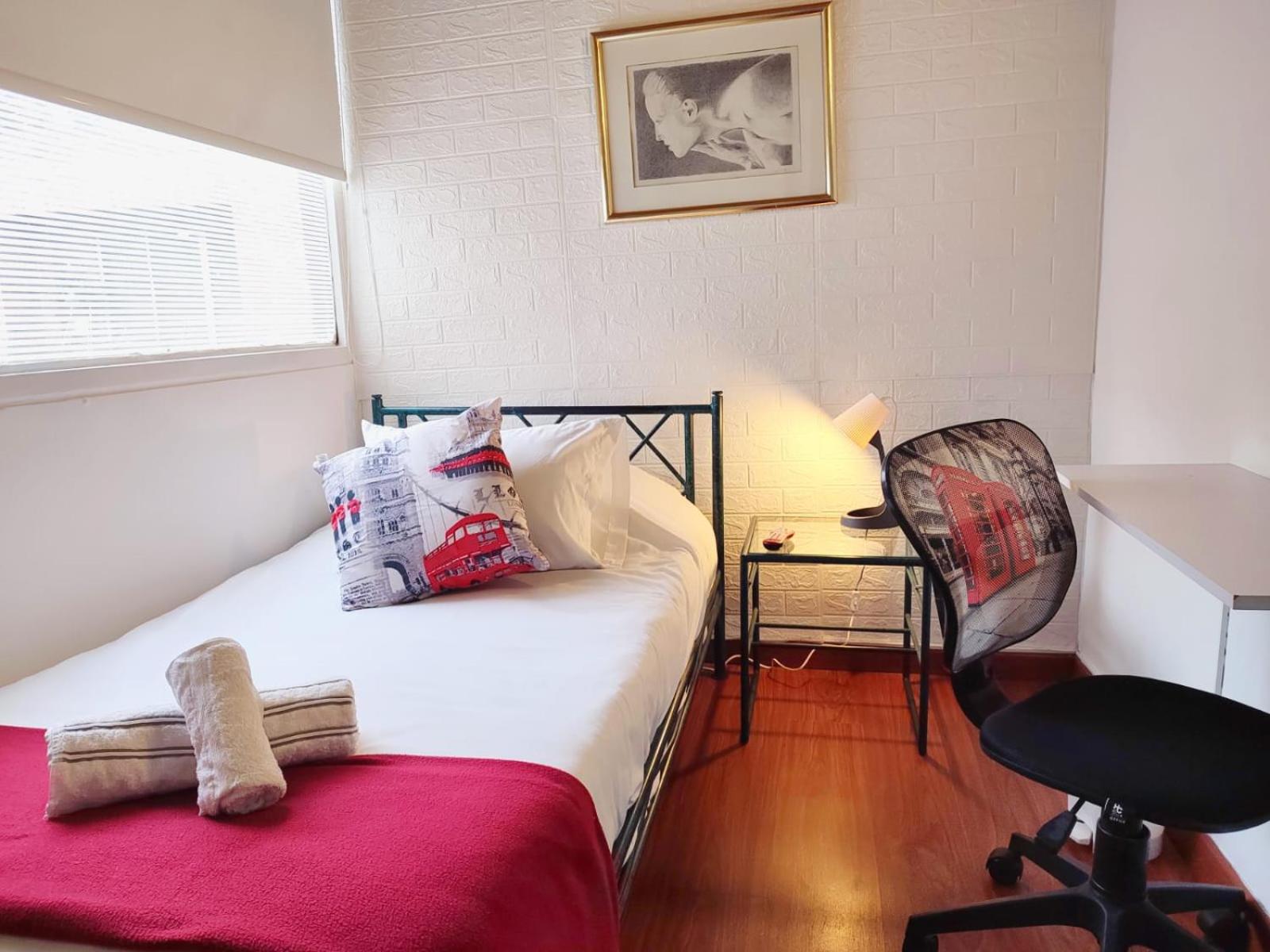 VENECIA SUITE BOG Habitación sencilla con baño privado Unicentro norte view 2