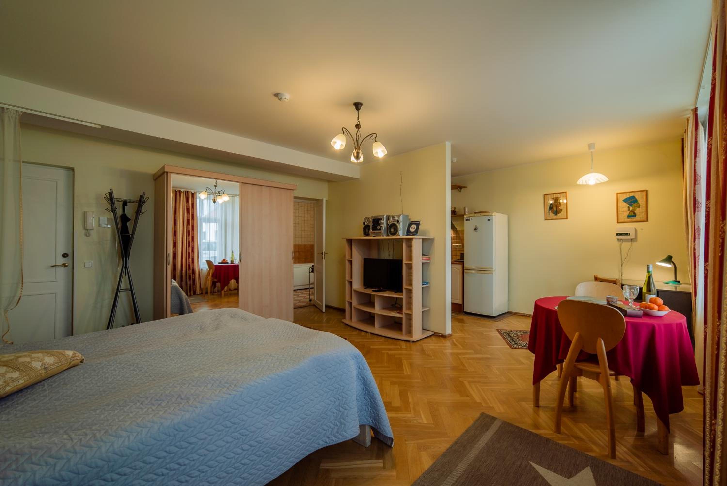 Romeo Family Uus Apartments view 3