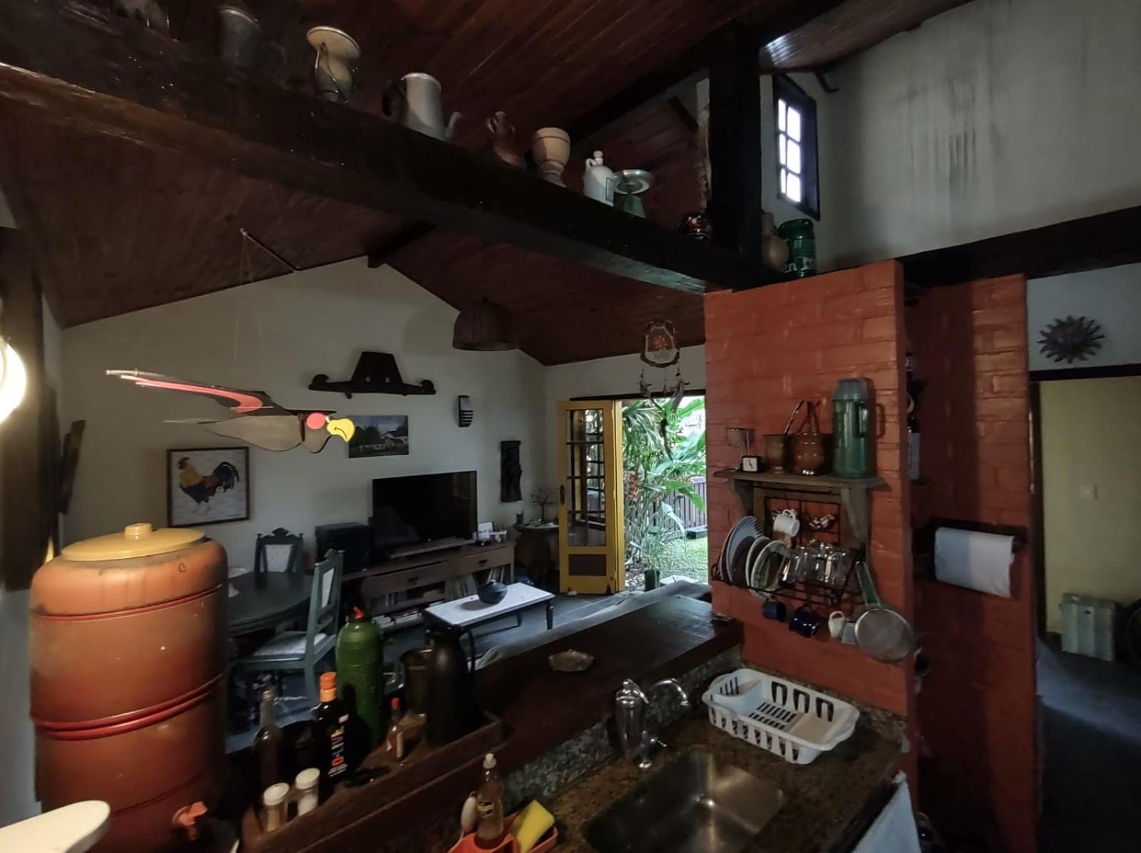 Casa Peró Cabo Frio 2 suítes em Condomínio