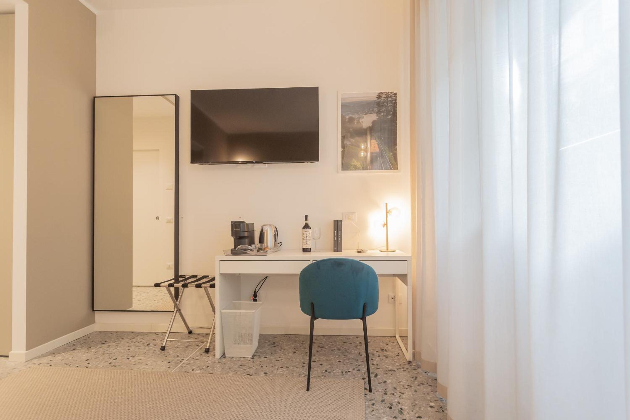 Marcello's Como Lake view 5