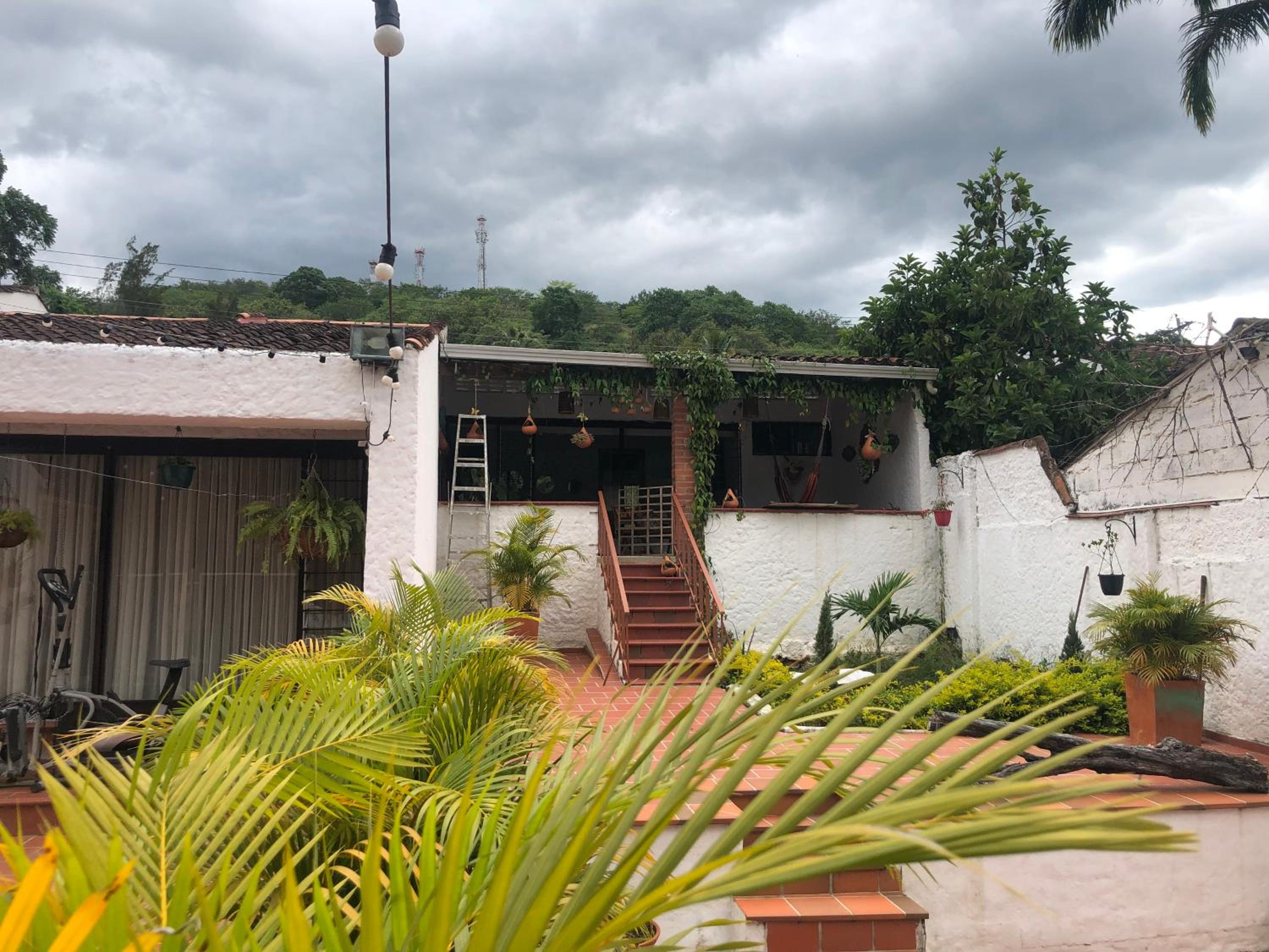 Espectacular Casa Campestre Frente al Río Fonce