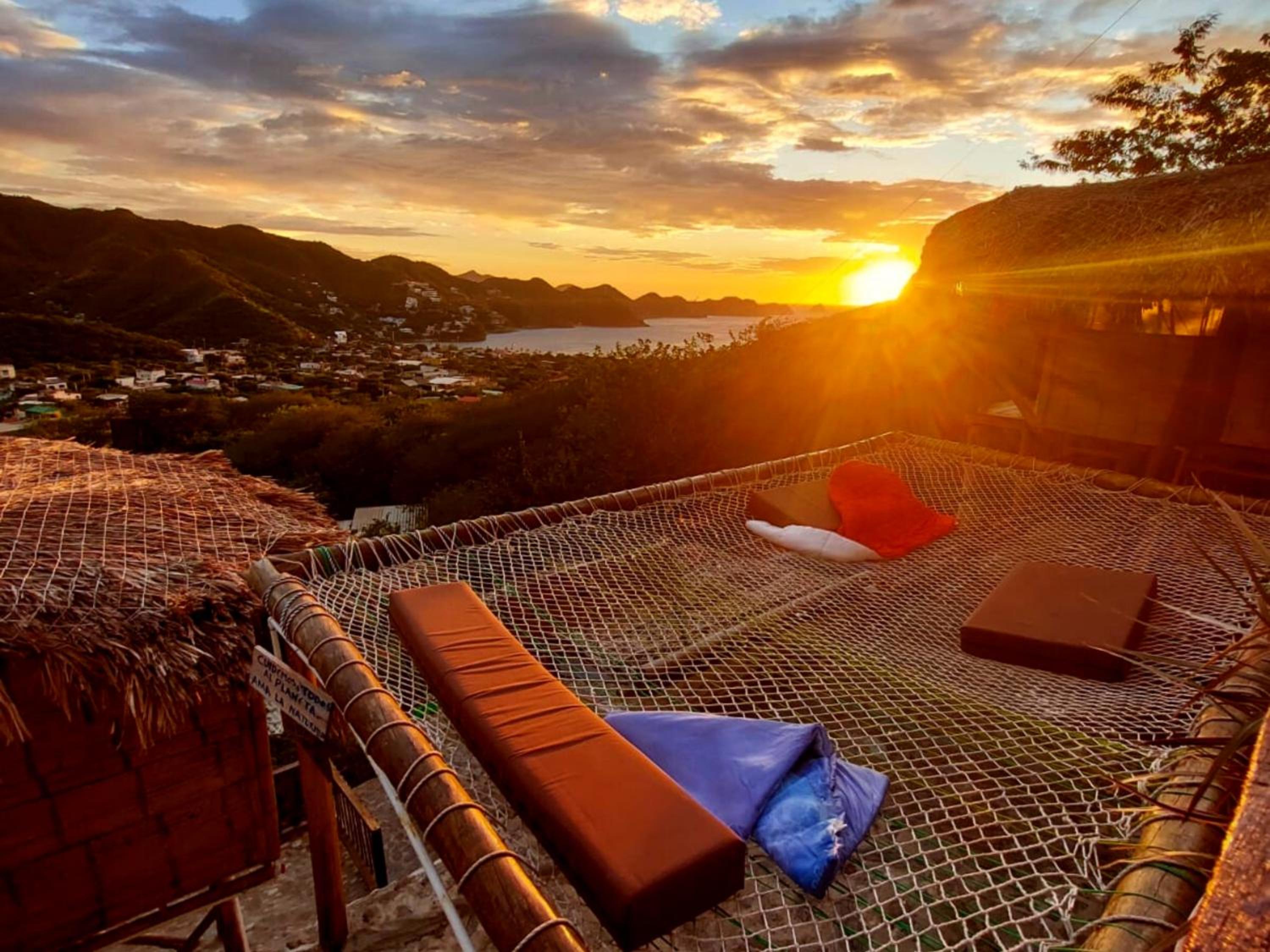 Casa Danisa Taganga con vista al mar, piscina, jacuzzi