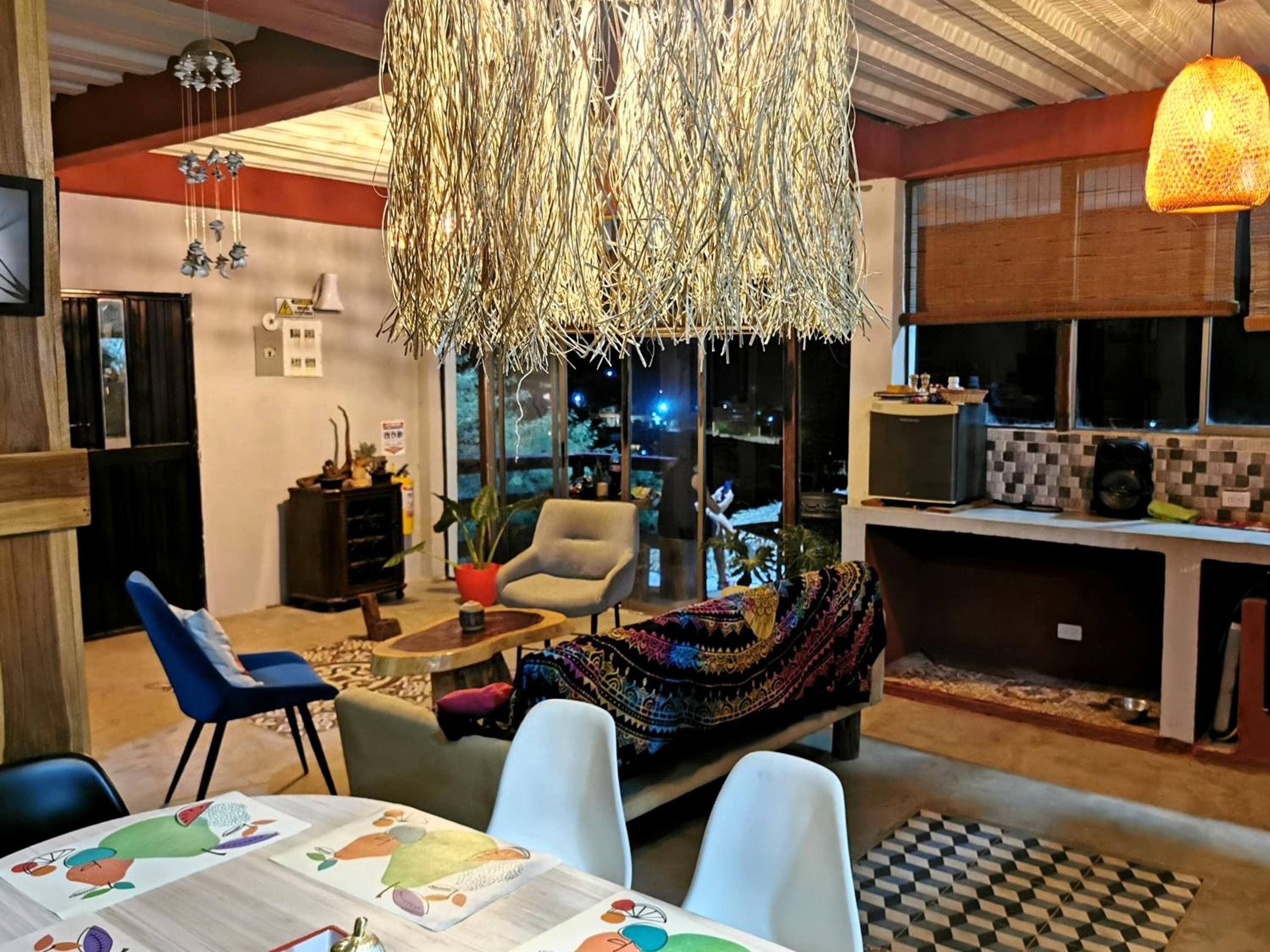 Casa Danisa Taganga con vista al mar, piscina, jacuzzi