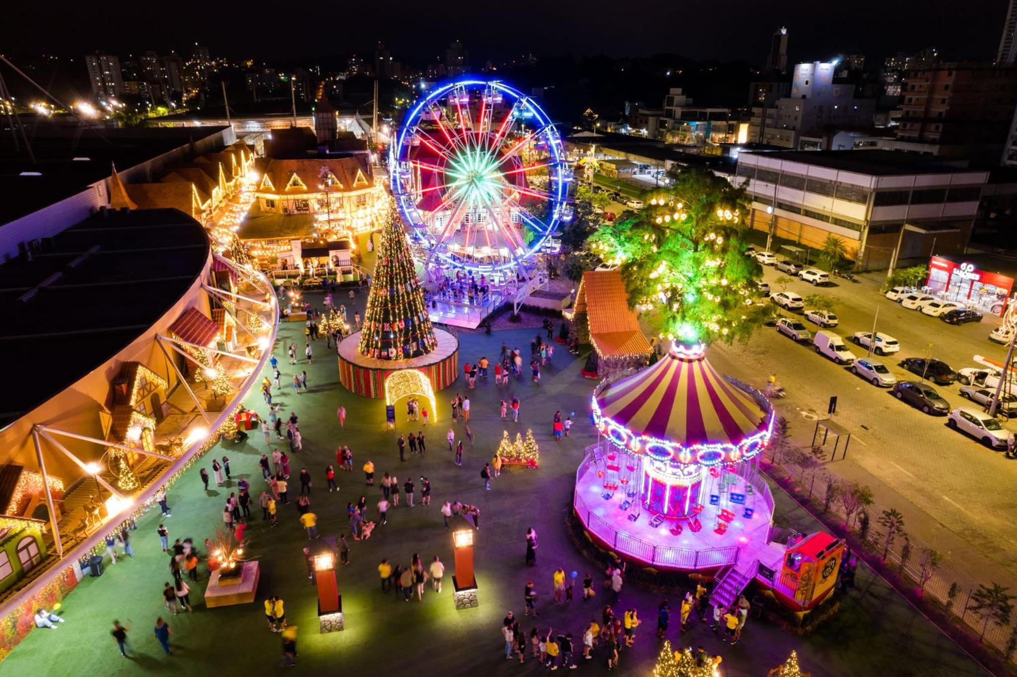 Quarto Privado com Suíte - Oktoberfest 10min