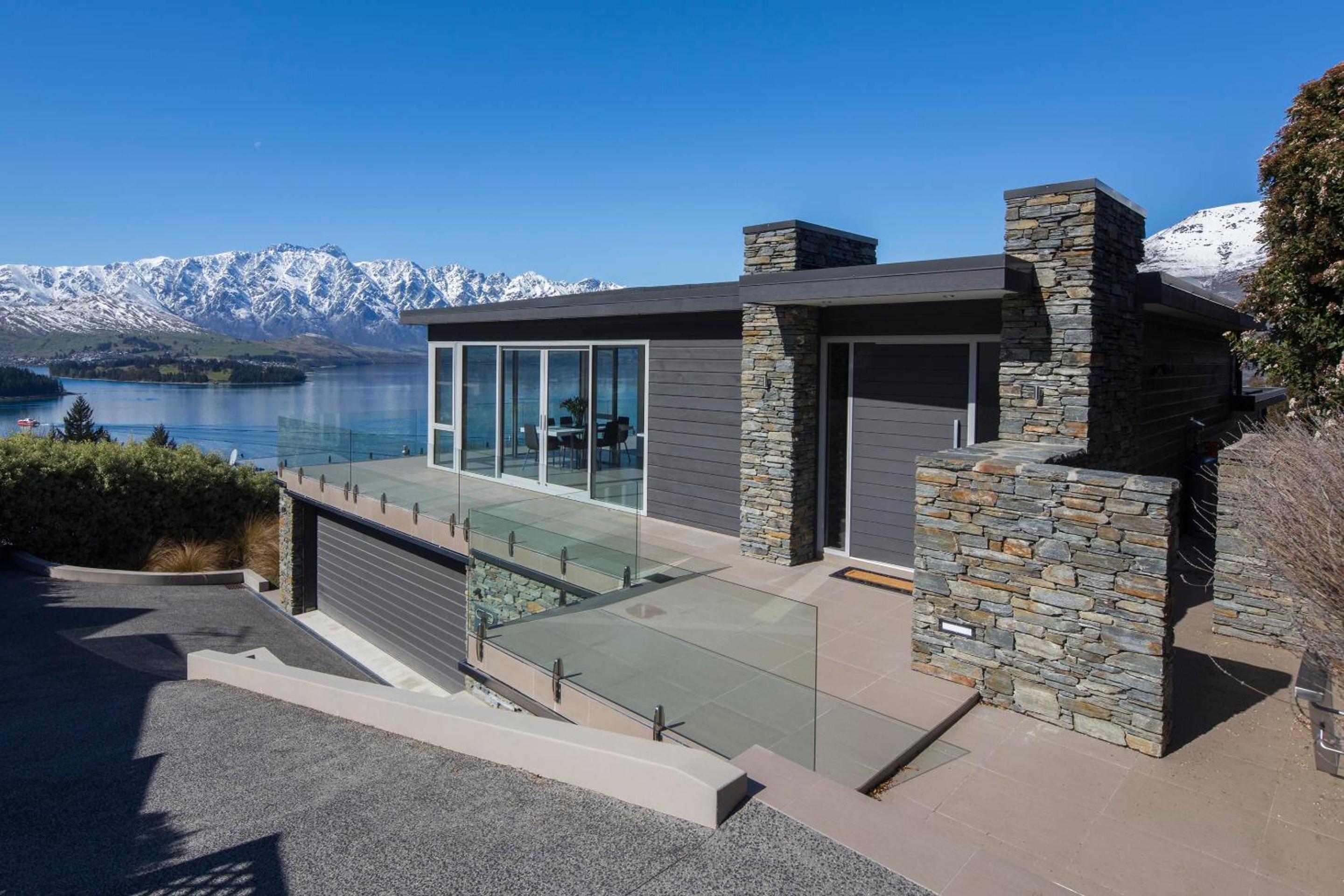 The Views and Spa 4BRM view 5