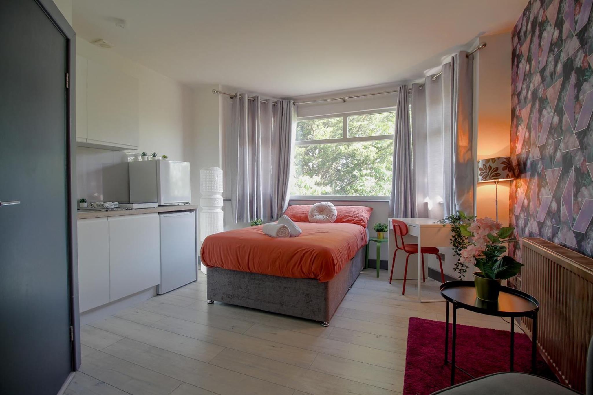 Luxury Boutique Studio London