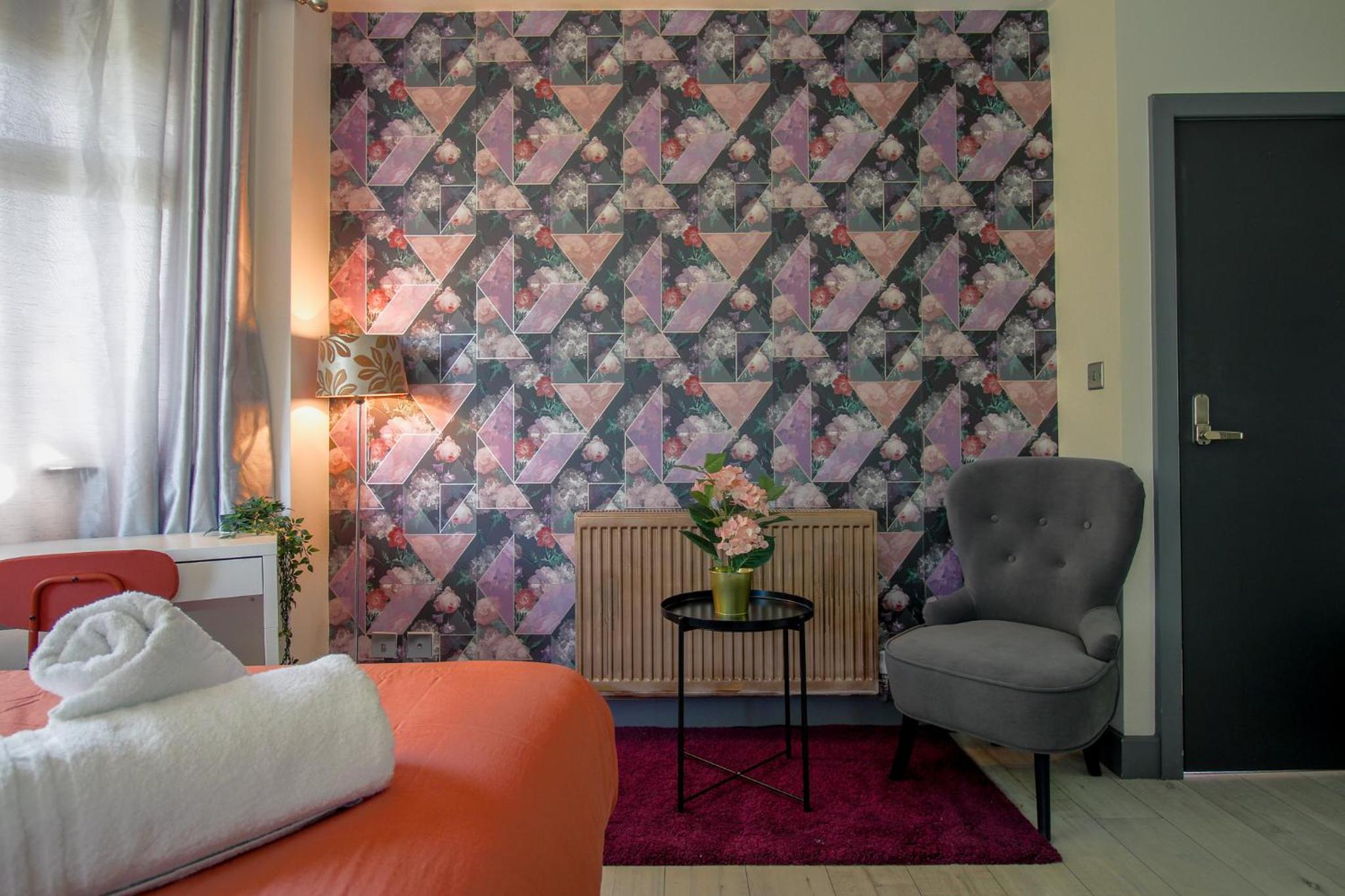 Luxury Boutique Studio London