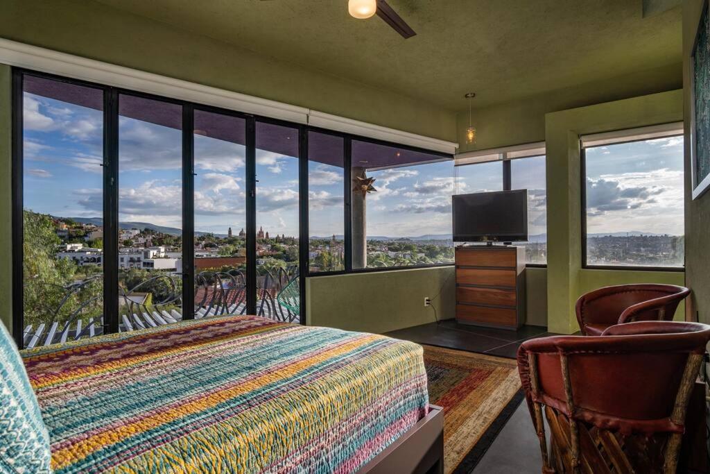 Casa Colibrí Luxury and tranquility in the downtown area.