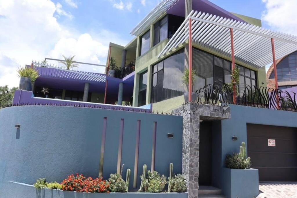 Casa Colibrí Luxury and tranquility in the downtown area.