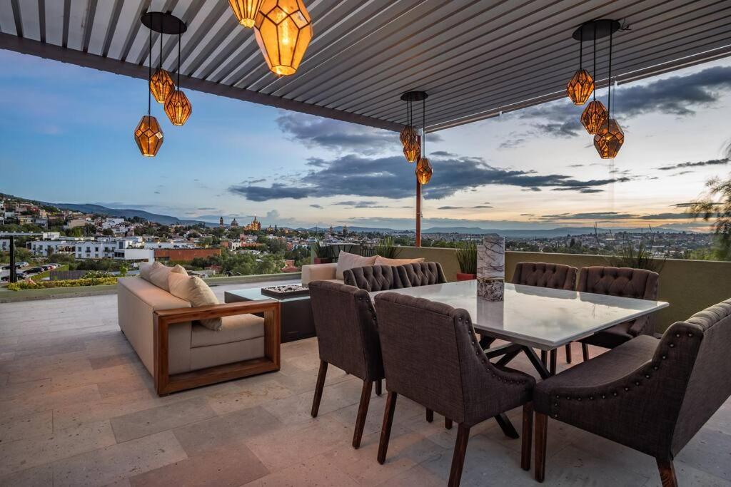 Casa Colibrí Luxury and tranquility in the downtown area.