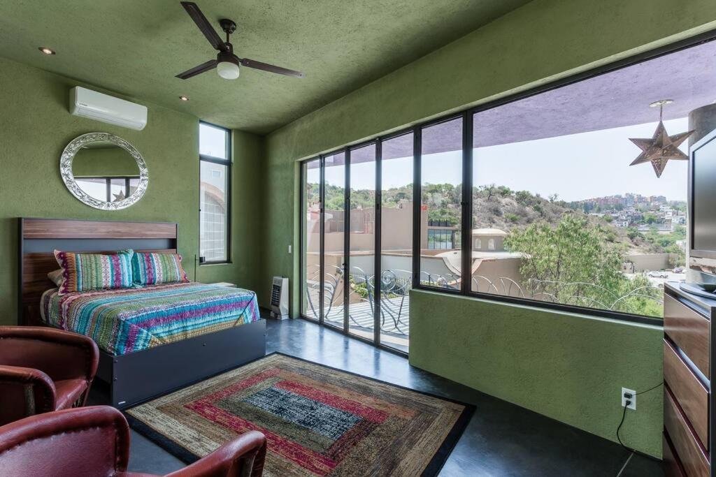 Casa Colibrí Luxury and tranquility in the downtown area.