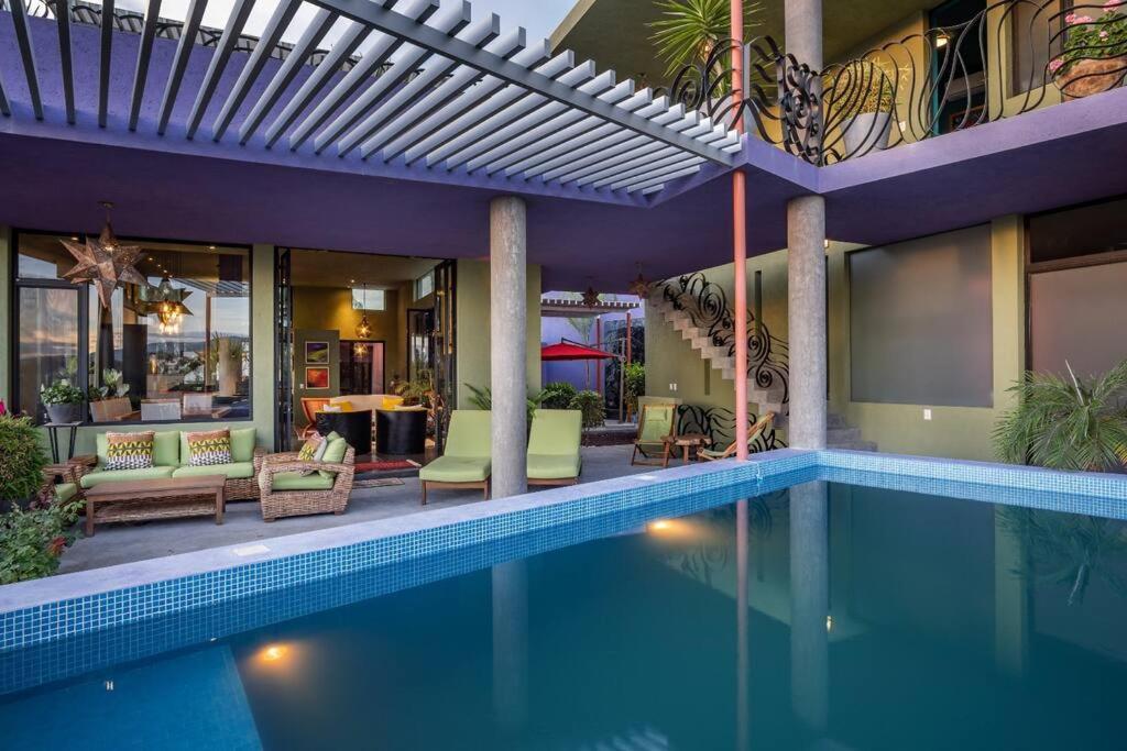 Casa Colibrí Luxury and tranquility in the downtown area.