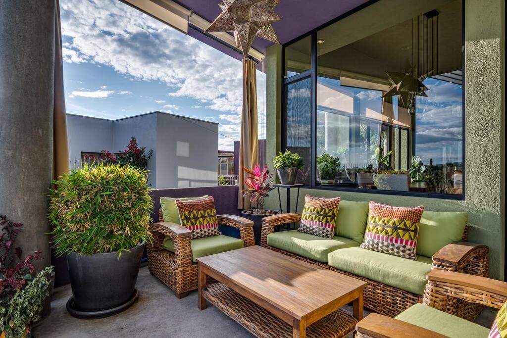 Casa Colibrí Luxury and tranquility in the downtown area.
