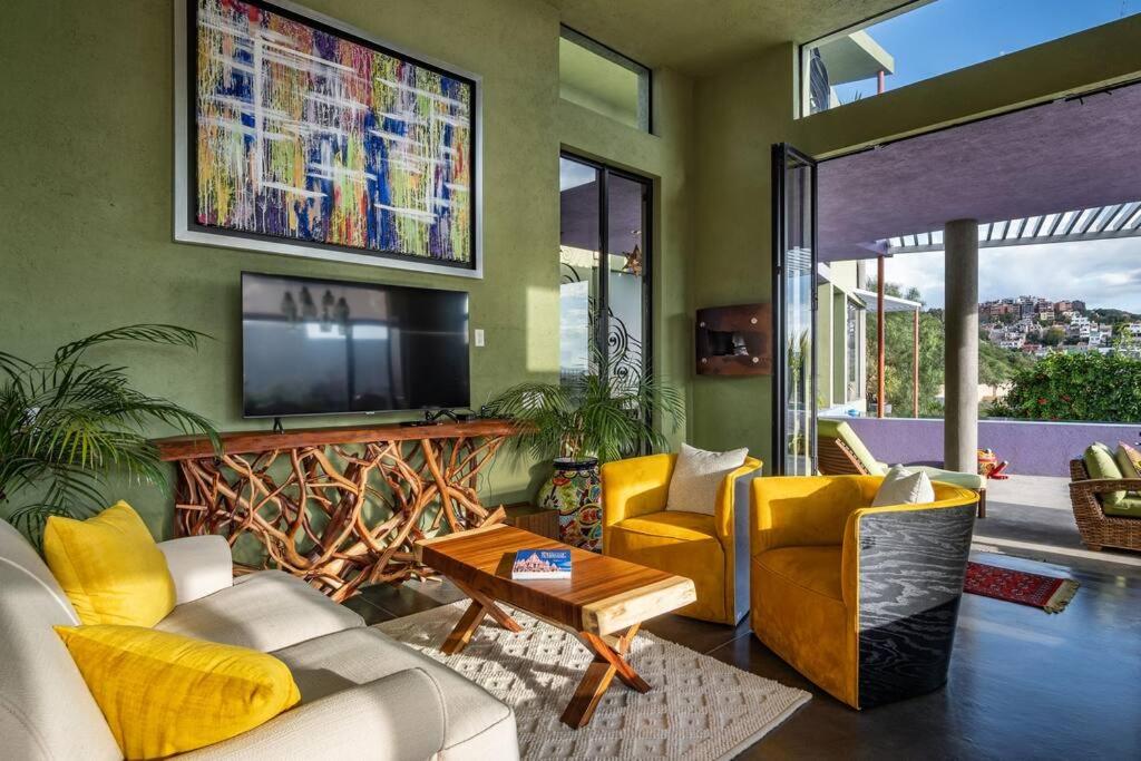 Casa Colibrí Luxury and tranquility in the downtown area.