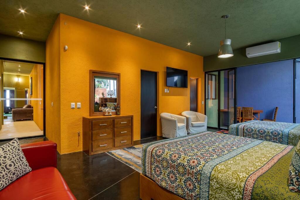 Casa Colibrí Luxury and tranquility in the downtown area.
