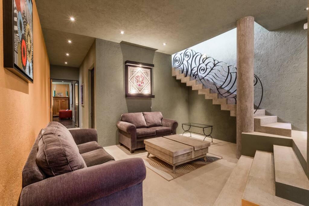 Casa Colibrí Luxury and tranquility in the downtown area.