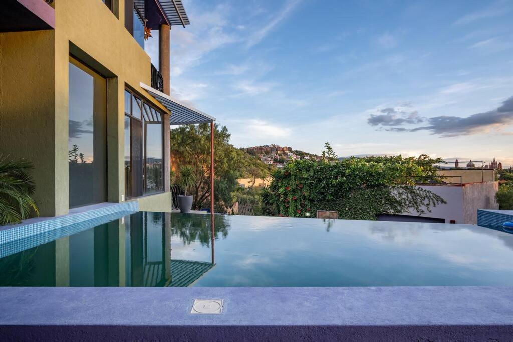 Casa Colibrí Luxury and tranquility in the downtown area.