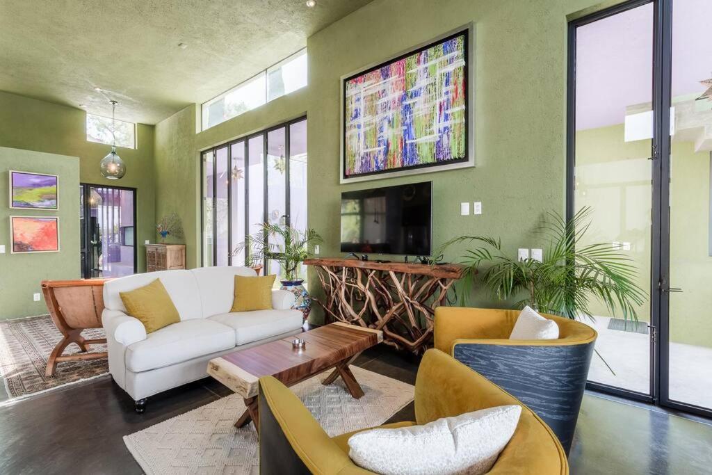 Casa Colibrí Luxury and tranquility in the downtown area.